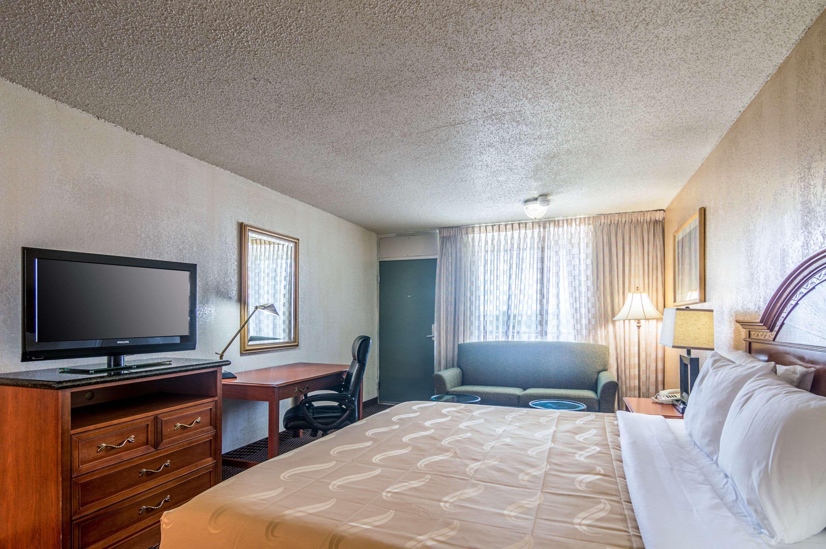 Quality Inn Shawnee I-40 Εξωτερικό φωτογραφία